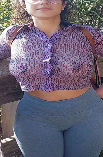 Karoline Tau